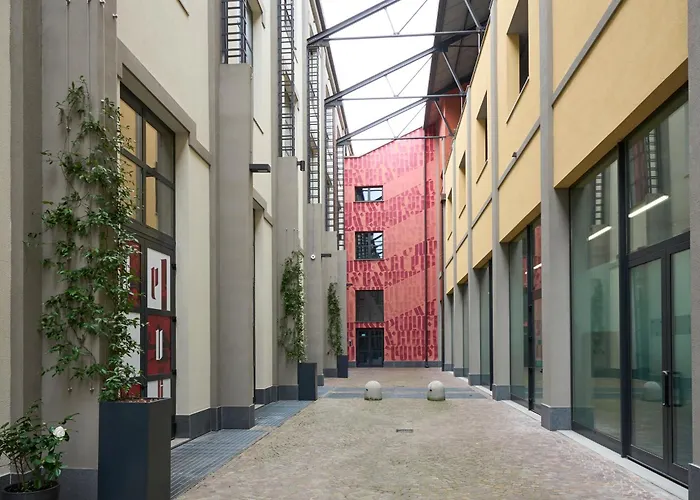 Luxury Design Suite - 20 Minutes From Duomo-Navigli